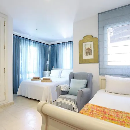 Апартаменты Monteros Palm With Garden Марбелья