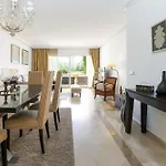 Monteros Palm With Garden