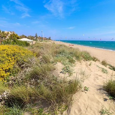 Monteros Palm With Garden Διαμέρισμα